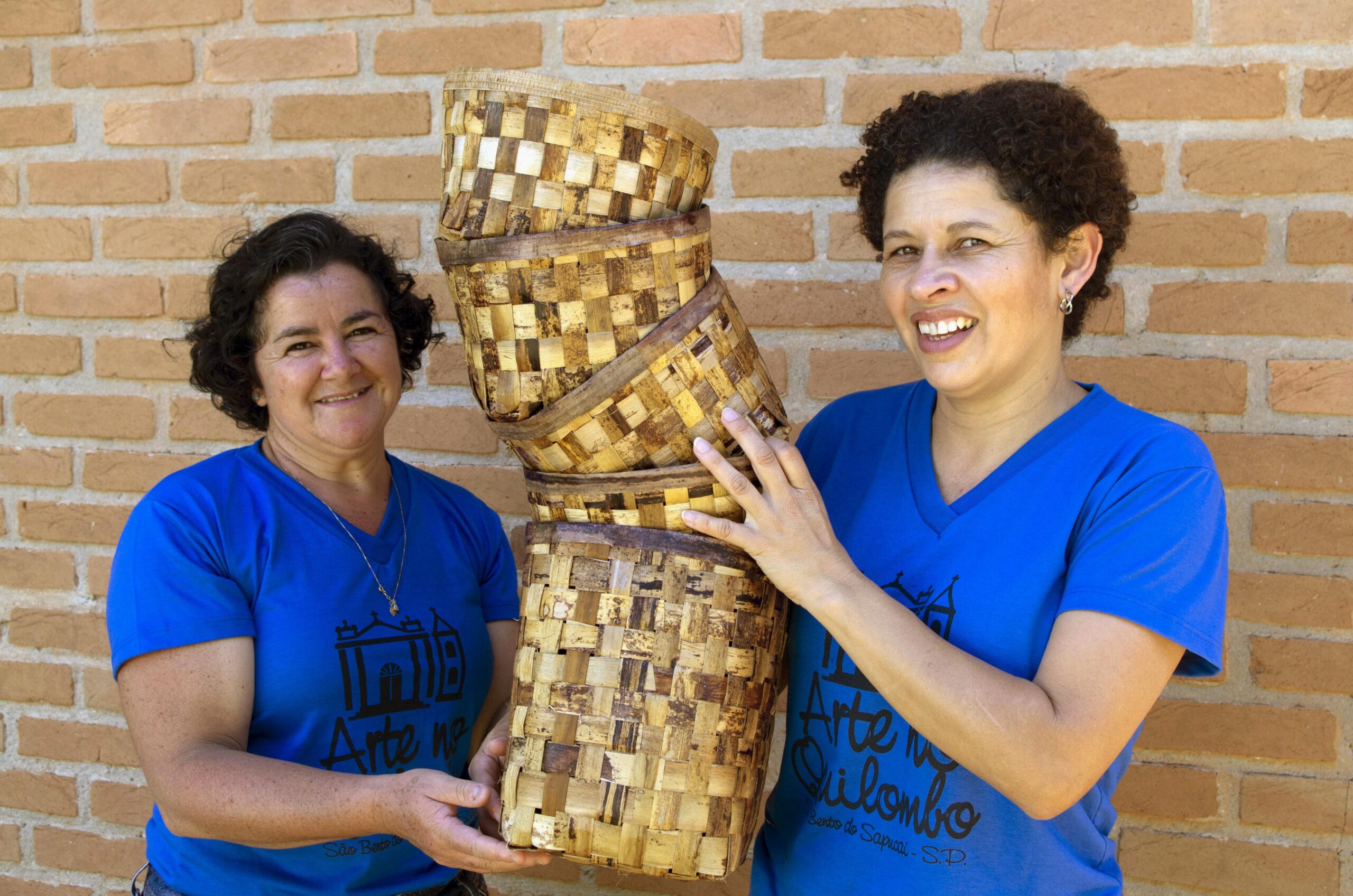 Arte no Quilombo – Associação dos Moradores e Artesãos do Bairro do Quilombo 