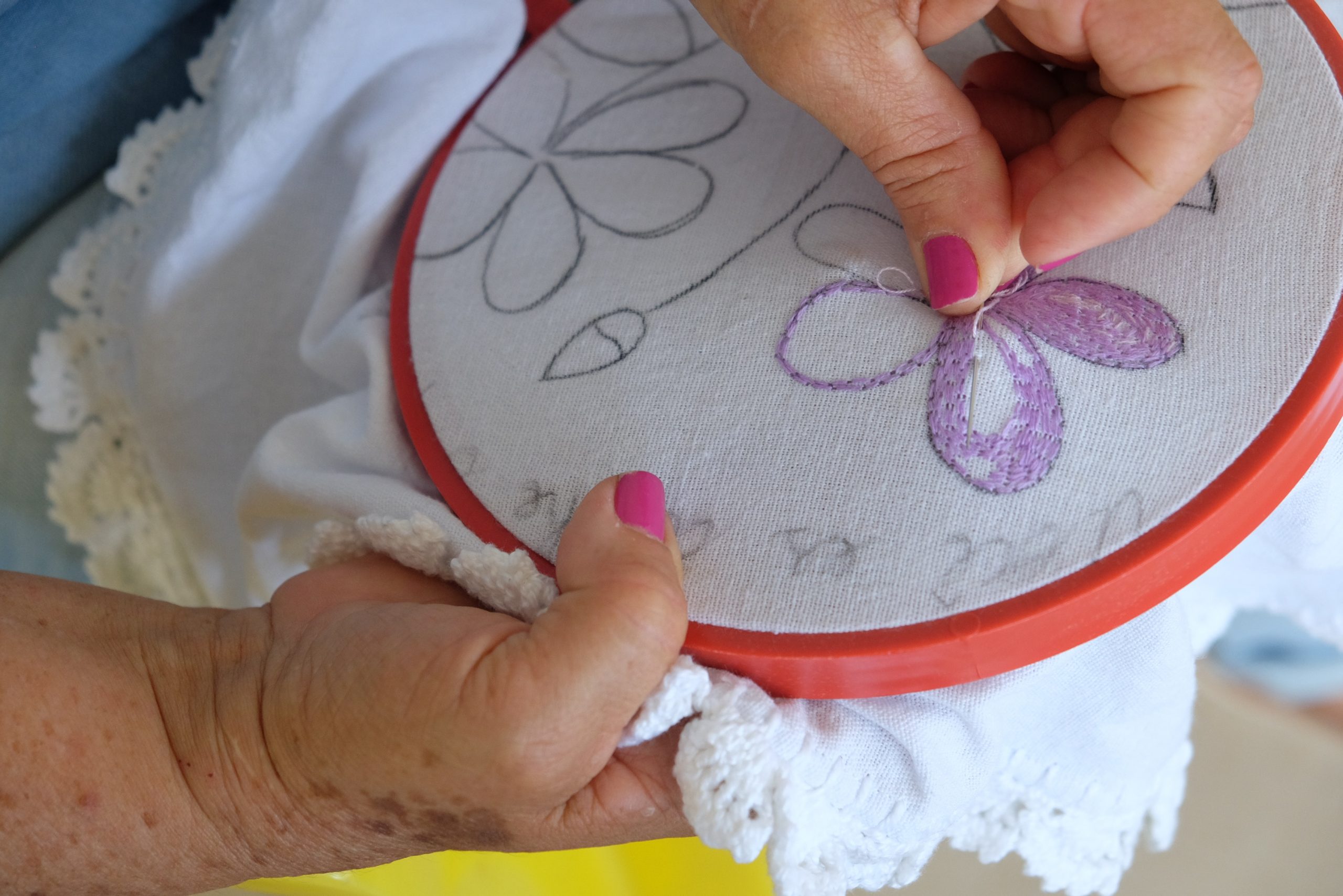Associação de Mulheres Artesãs de Guapiara Arte e Vida